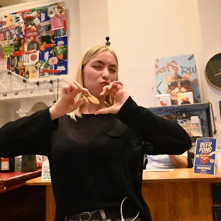 Dutchies Hostel Amsterdam